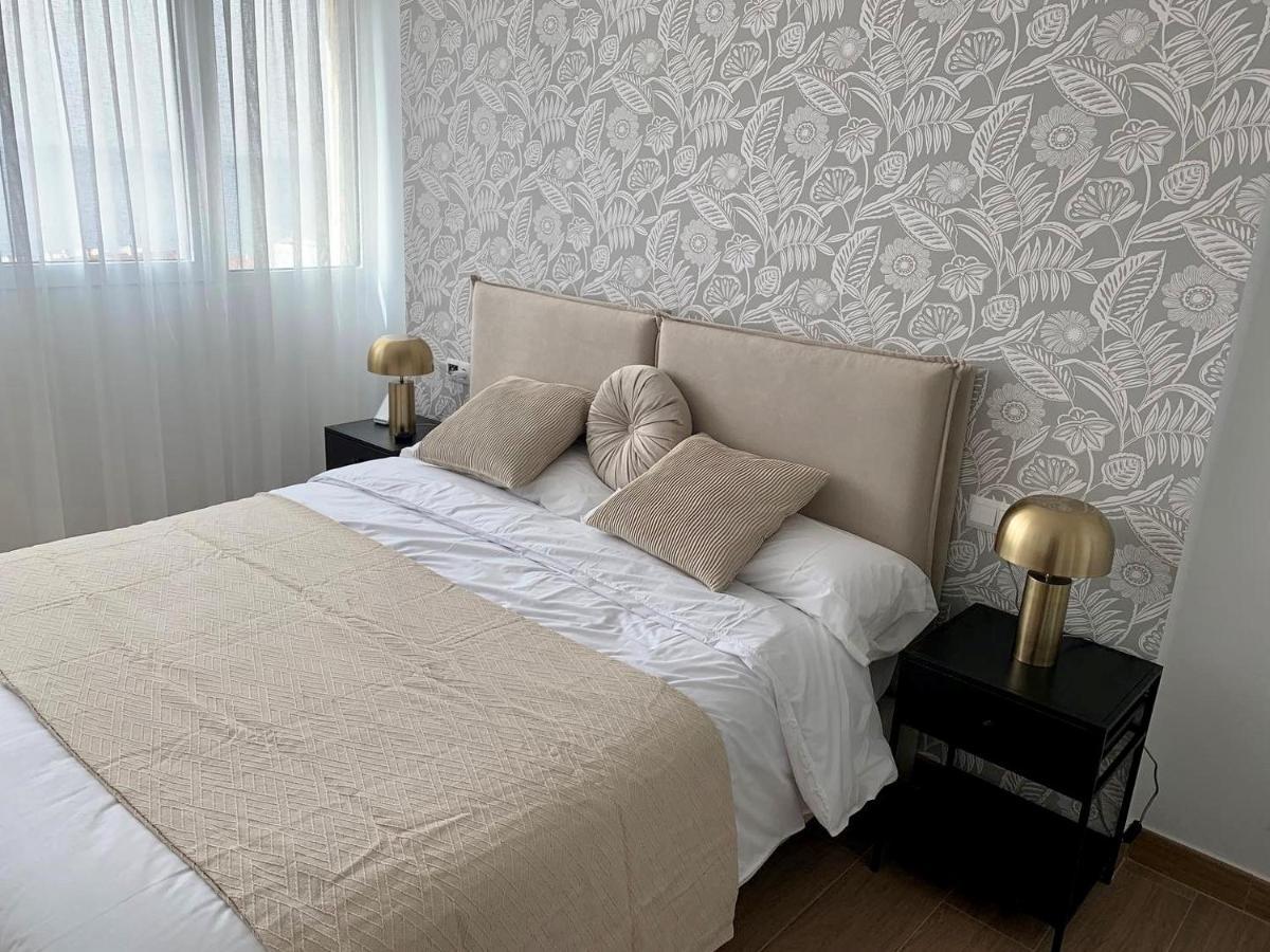 Don Gustavo Modern Apartment, Sea Views & Pool Беналмадена Екстериор снимка